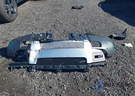 2024 Land Rover Defender 110 P300 from USA, damaged, VIN SALEJ7EX6R2345951